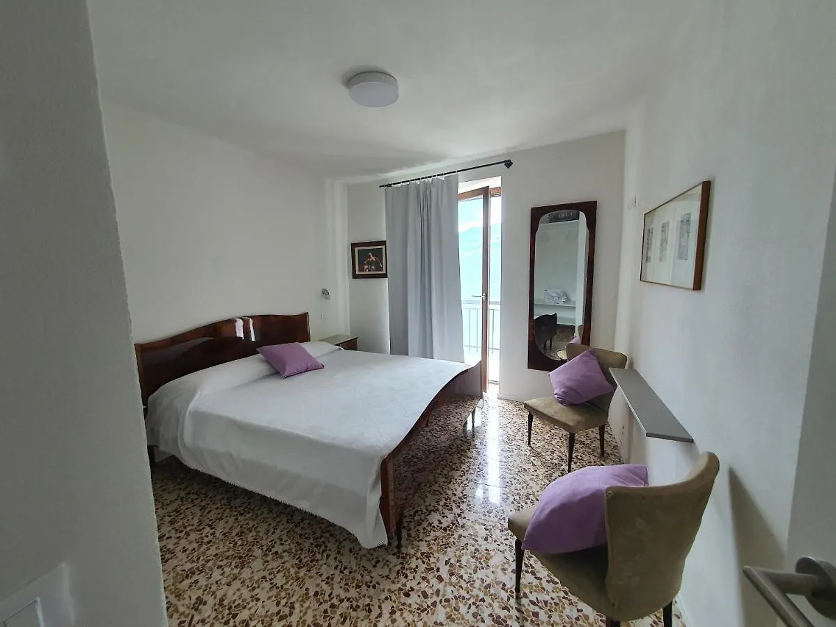Διαμέρισμα La Casa Della Luna Nel Lago Brenzone sul Garda