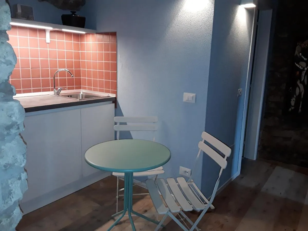 Διαμέρισμα La Casa Della Luna Nel Lago Brenzone sul Garda Ιταλία