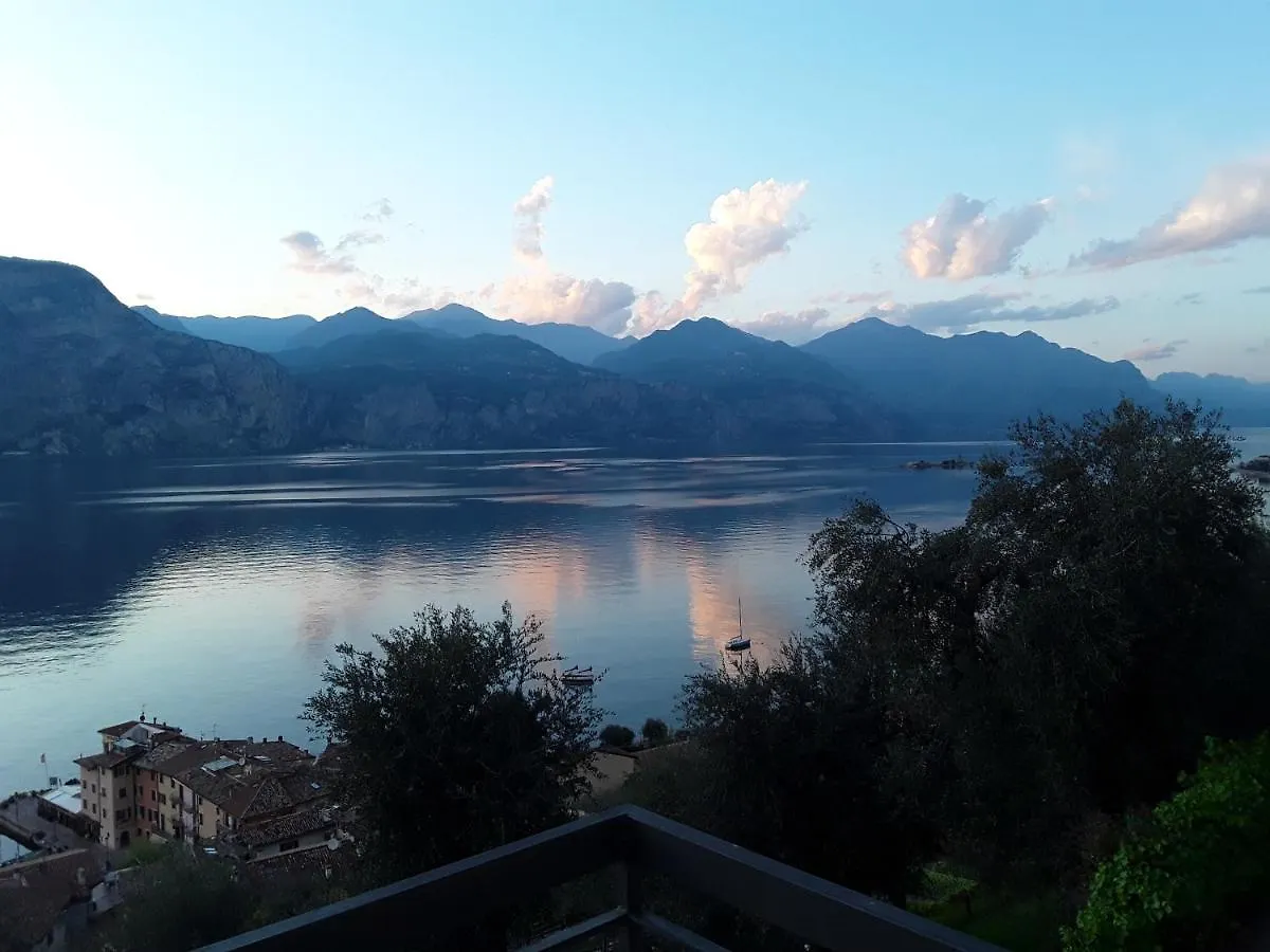La Casa Della Luna Nel Lago Brenzone sul Garda