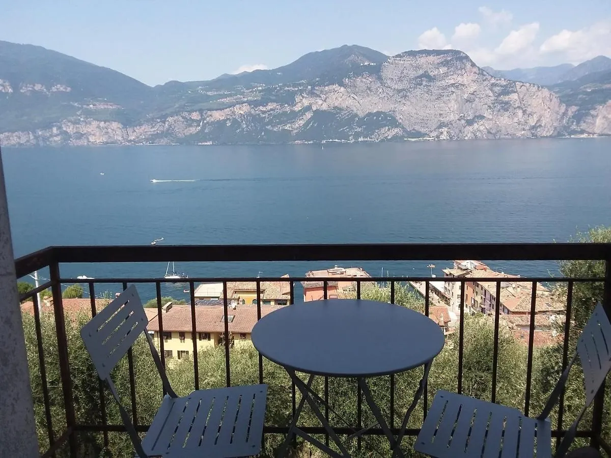 La Casa Della Luna Nel Lago Brenzone sul Garda Διαμέρισμα